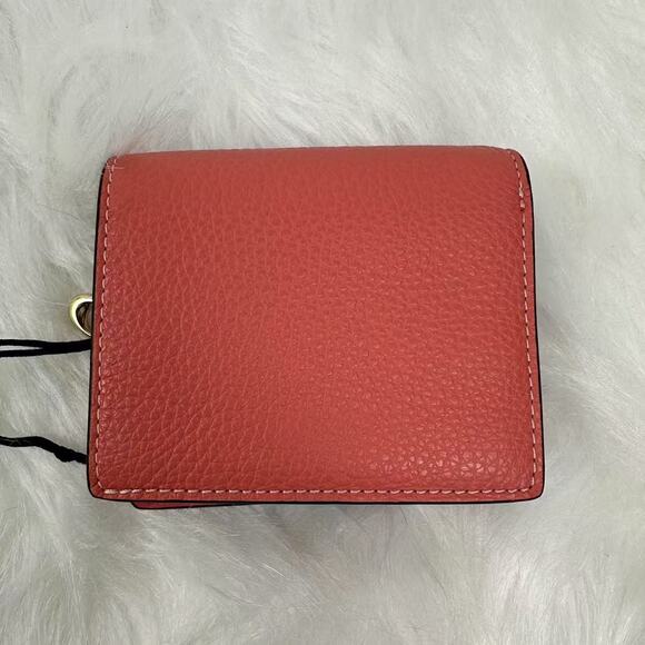 Coach X Peanuts Snap Wallet With Lucy In Leather/Bright Coral Multi CBN89 NWT - Picture 2 of 6